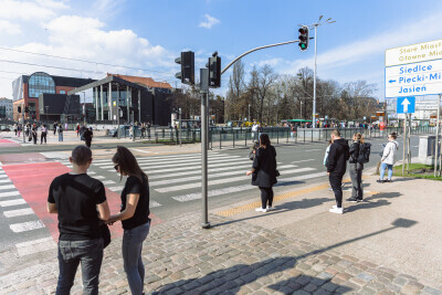 Przejście naziemne koło Bramy Wyżynnej