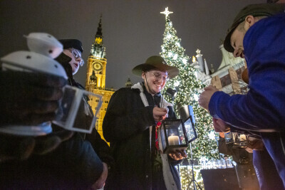 Przekazanie Betlejemskiego Światła Pokoju