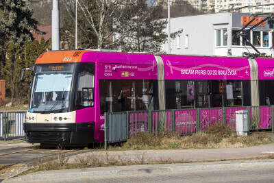 Różowy Tramwaj fundacji OMEA Life