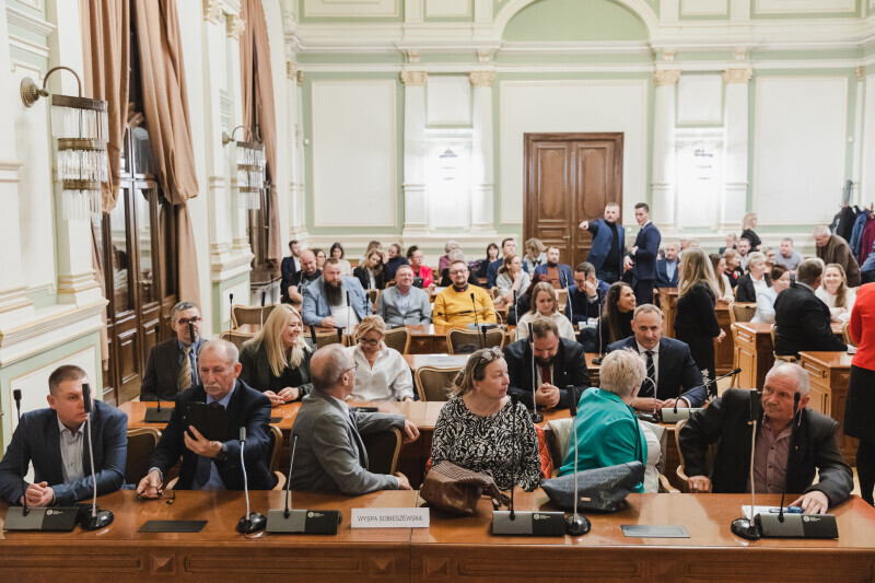 Zdjęcie Ślubowanie nowych radnych dzielnic 1