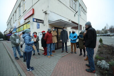 Spacer Wiceprezydenta Piotra Grzelaka w Dzielnicy VII Dwór