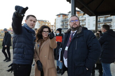 Spacer prezydent Gdańska Aleksandry Dulkiewicz z Radą Dzielnicy Jasień.