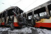 Spalone tramwaje po pożarze w zajezdni w Nowym Porcie.
