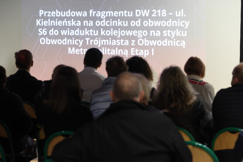 Zdjęcie Spotkanie informacyjne poświęcone przebudowie ul. Kielnieńskiej.  3
