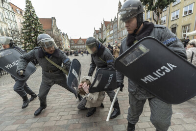 Stan Wojenny - inscenizacja historyczna na Długim Targu