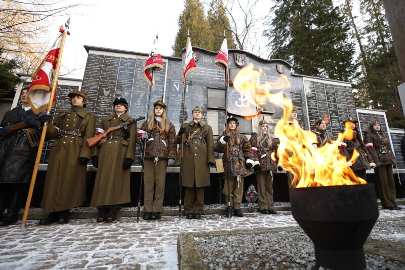 Zdjęcie Światło dla Bohaterów - rocznica powołania Armii Krajowej 4