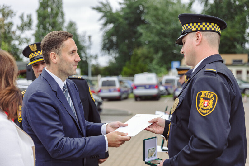 Zdjęcie Święto Straży Miejskiej – Odznaczenie strażników 13