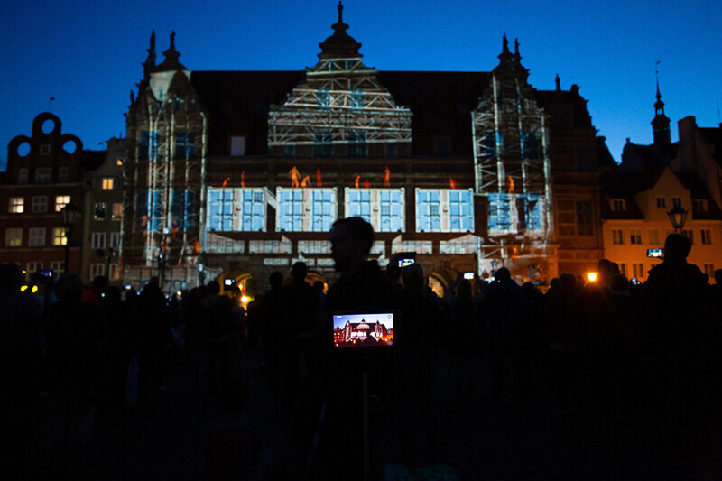 Zdjęcie Świętujemy multimedialnie! Mapping na Zielonej Bramie 4