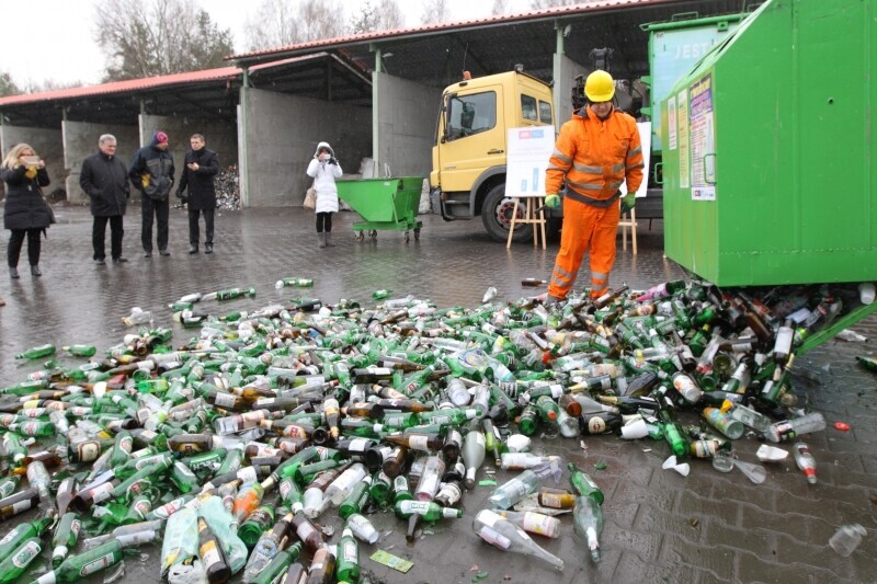 Zdjęcie Sylwestrowy Konkurs Butelkowy 4