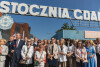 Symboliczne wspólne otwarcie bramy z udziałem bohaterów Sierpnia'80