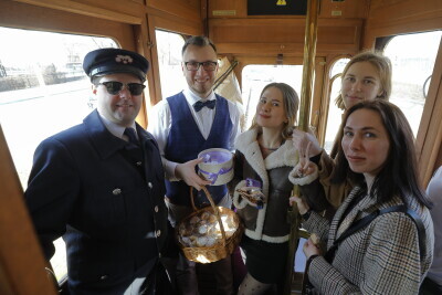 Tramwaj na Dzień Kobiet