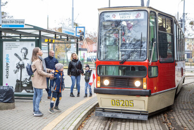 Zabytkowy tramwaj z okazji Święta Niepodległości