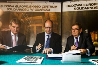 Umowa z wykonawcą ECS