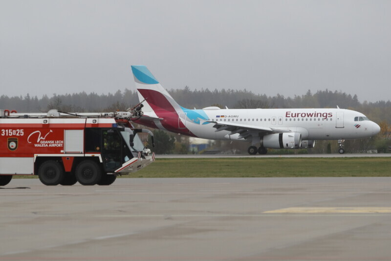 Zdjęcie Uroczysta inauguracja nowego połączenia lotniczego Eurowings 1