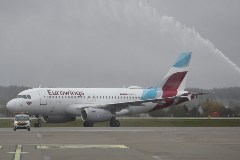 Zdjęcie Uroczysta inauguracja nowego połączenia lotniczego Eurowings 5