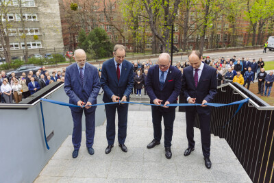 Uroczyste otwarcie budynku Centrum Kompetencji STOS i prezentacja superkomputera Kraken