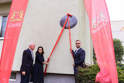 Uroczystość odsłonięcia tablicy pamiątkowej Jana Samsonowicza