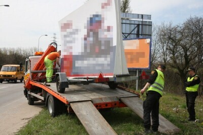 Usuwanie nielegalnych reklam