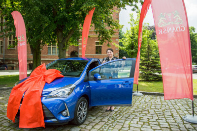 Wręczenie nagrody w Loterii Pit w Gdańsku