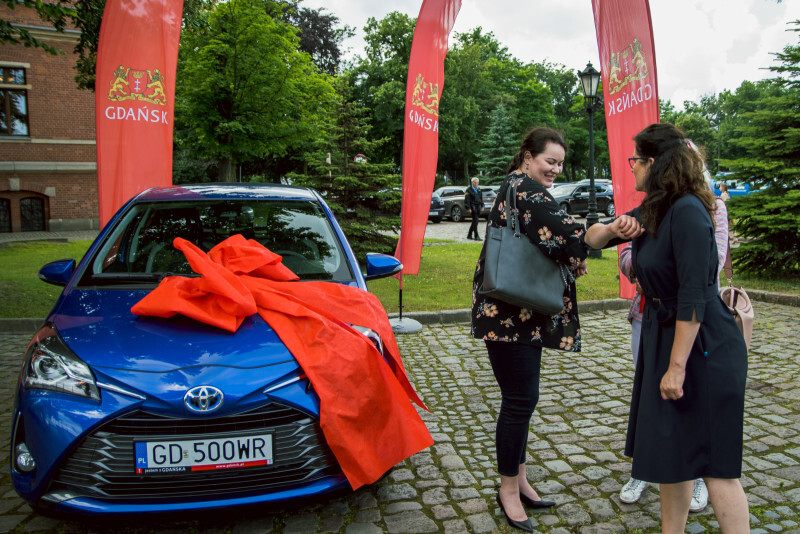 Zdjęcie Wręczenie nagrody w Loterii Pit w Gdańsku 3