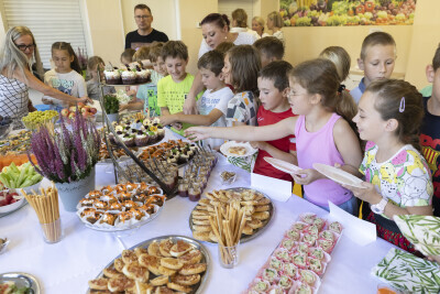 Wręczenie nagrody w konkursie Gdańsk Jemy Zdrowo dla Szkoły Podstawowej nr. 44 w Gdańsku