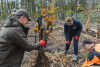 Wspólne sadzenie drzew na Matarni
