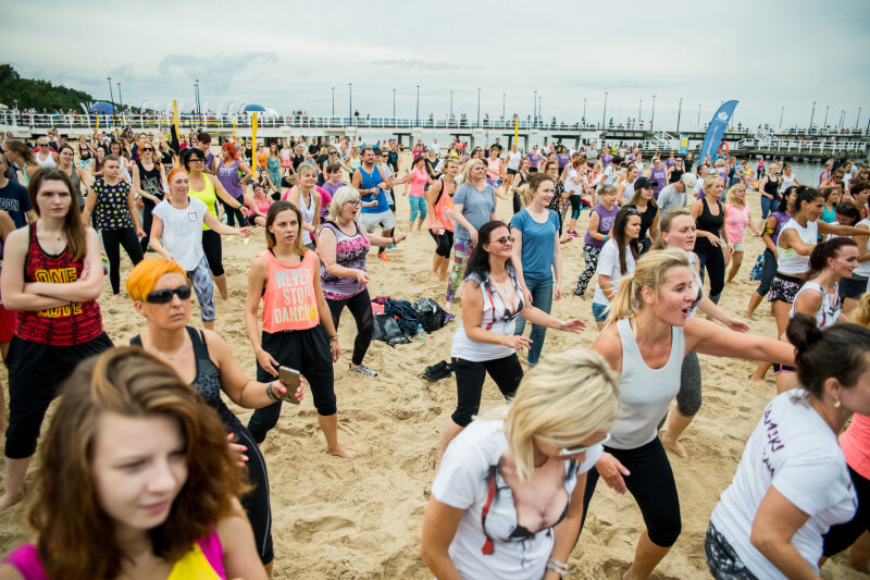 Zdjęcie ZUMBA FITNESS PO ZDROWIE – V Gdański Maraton na Plaży 3