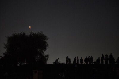 Zaćmienie Księżyca w Centrum Hewelianum