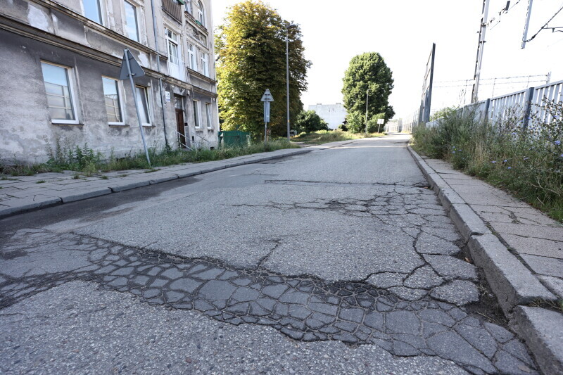 Zdjęcie Zamknięcie ul. Przy Torze na odcinku od skrzyżowania z ul. Sandomierską do skrzyżowania z ul. Serbską. Rozpoczyna się remont jezdni, chodników oraz infrastruktury wodociągowej i kanalizacyjnej. 3