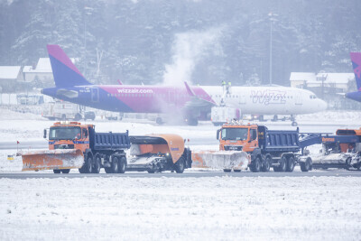 Zima na Lotnisku im. Lecha Wałęsy