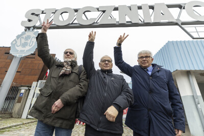 Złożenie kwiatów i zniczy w 44. rocznicę stanu wojennego