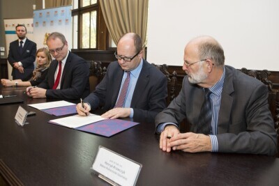 Podpisanie Memorandum dla Projektu ACCUS