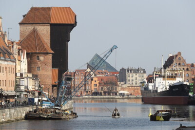 Budowa kładki na Wyspę Spichrzów