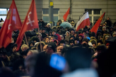 Gdańszczanie wspominali prezydenta pod urzędem miasta