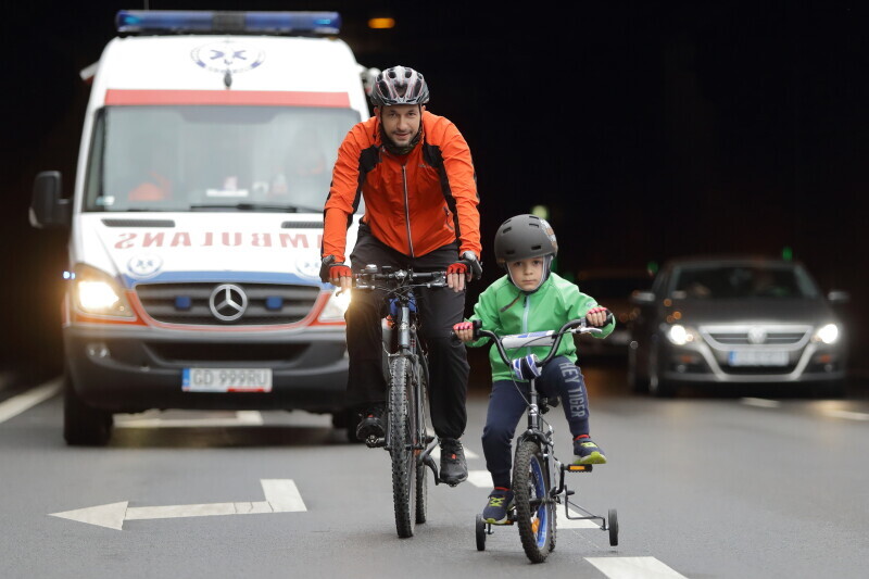 Zdjęcie Przejazd rowerowy przez tunel pod Martwą Wisłą 2