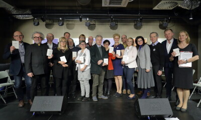 Publiczne czytanie eseju O tyranii Timothy'ego Snydera