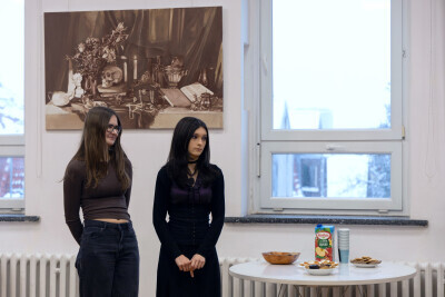 Wystawa prac uczennic z Liceum Sztuk Plastycznych